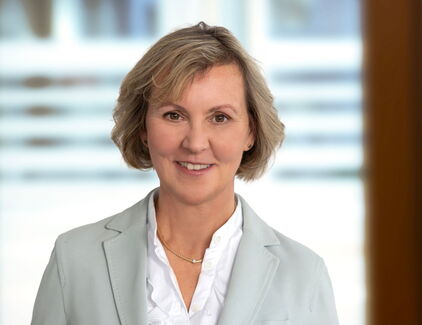 Dr. Birgit Hoffmann Dr. Birgit Hoffmann